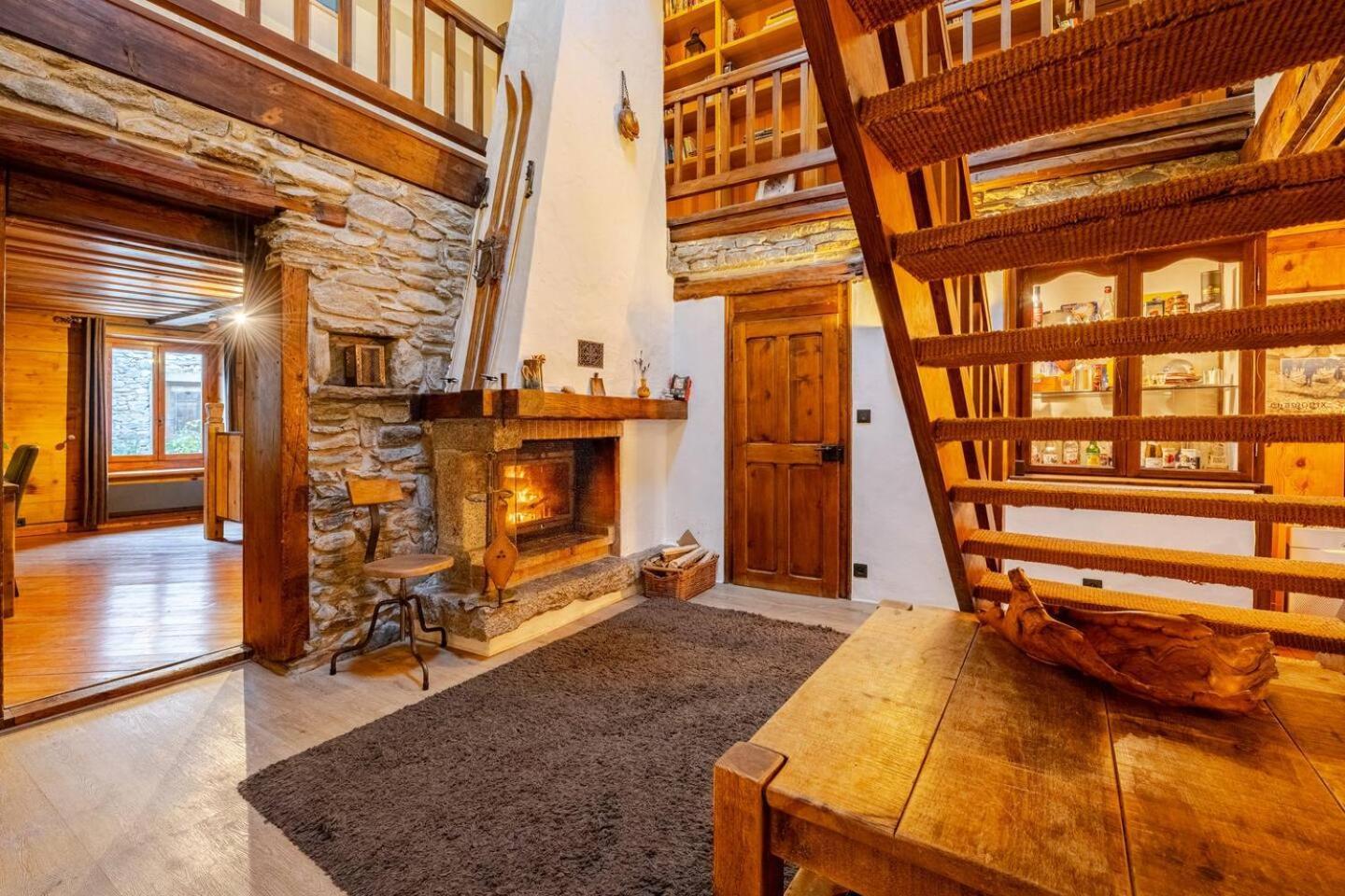 הוילה שאמוני Marmotte Mountain Manor מראה חיצוני תמונה